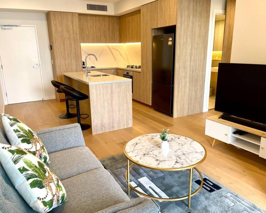 Stunning Riverview 1Bedroom Serviced Apt Guldkusten Exteriör bild