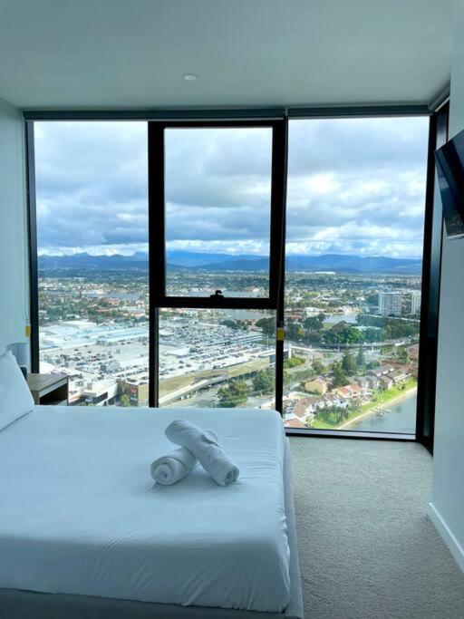 Stunning Riverview 1Bedroom Serviced Apt Guldkusten Exteriör bild
